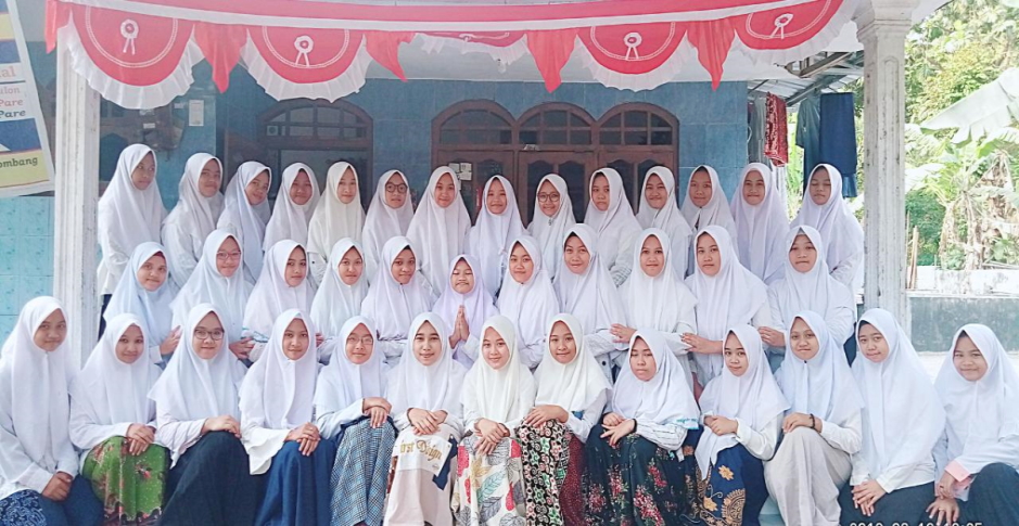 Santri PP.Hamalatul Qur an Putri 1 Jogoroto